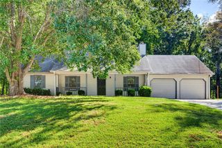225 Hollis Circle, Dallas, GA 30157