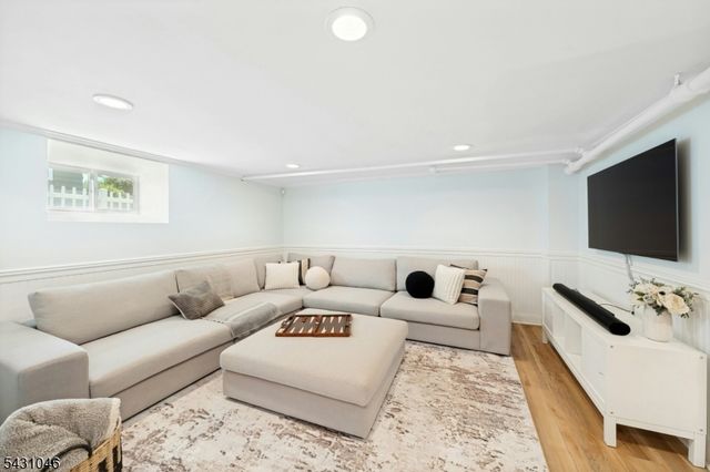2 Columbus Ave, Montclair Twp., NJ 07042
