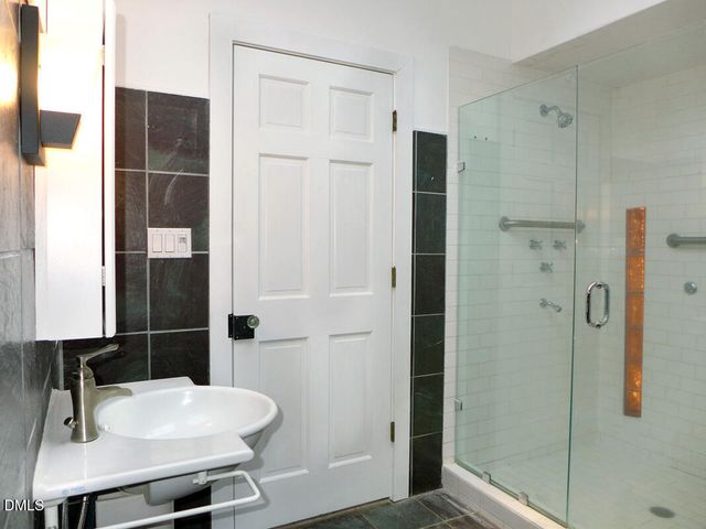 917 Phils Creek Road, Chapel Hill, NC 27516