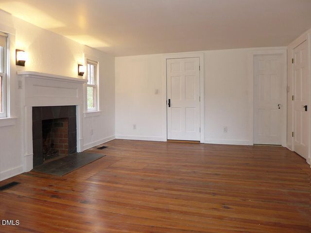 917 Phils Creek Road, Chapel Hill, NC 27516