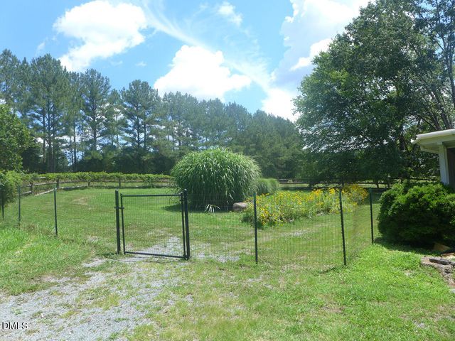 917 Phils Creek Road, Chapel Hill, NC 27516