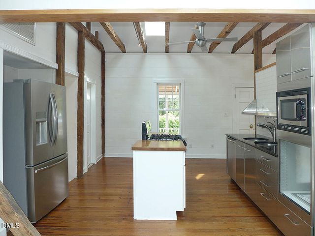 917 Phils Creek Road, Chapel Hill, NC 27516