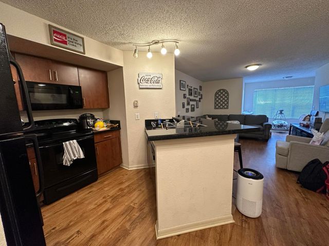 12980 VISTA ISLES Drive 315, Sunrise, FL 33325