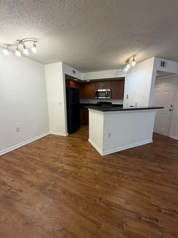 12980 VISTA ISLES Drive 315, Sunrise, FL 33325