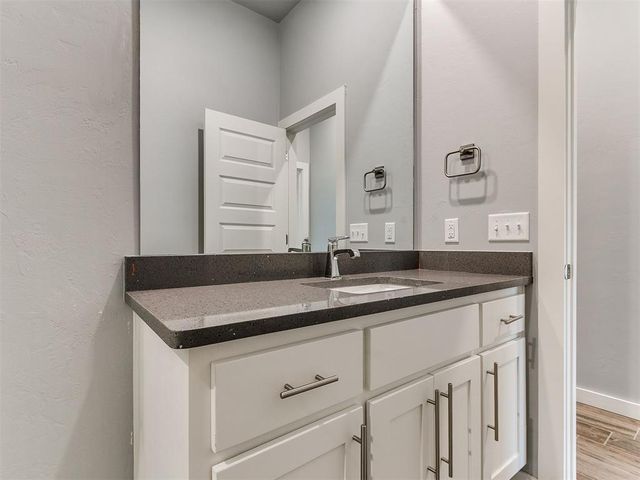 421 Remington Avenue, Jones, OK 73049