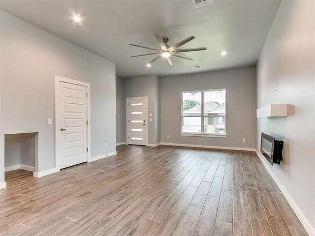 421 Remington Avenue, Jones, OK 73049