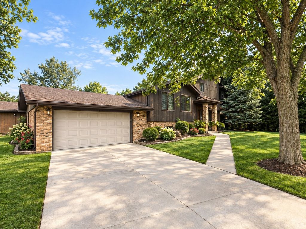9838 S 81st Avenue, Palos Hills, IL 60465 — photo 2
