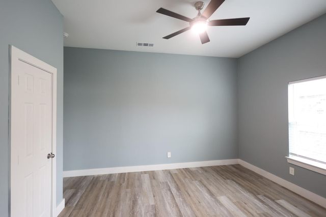 1519 Stonewall Street, Greenville, TX 75401