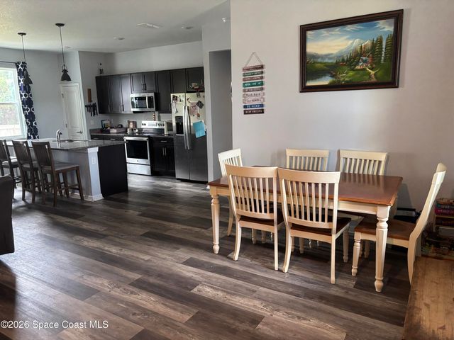 814 Nightengale Street SW, Palm Bay, FL 32908