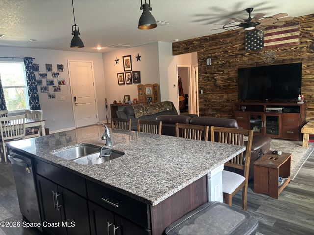 814 Nightengale Street SW, Palm Bay, FL 32908