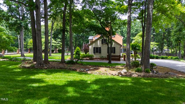 820.2 Kenmore Road, Chapel Hill, NC 27514