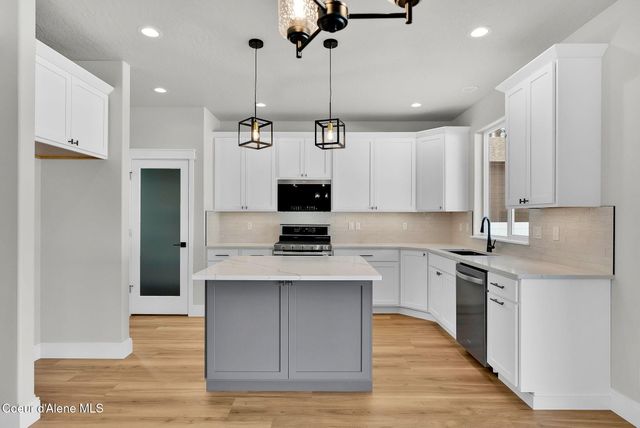 14763 N LIANE LN, Rathdrum, ID 83858