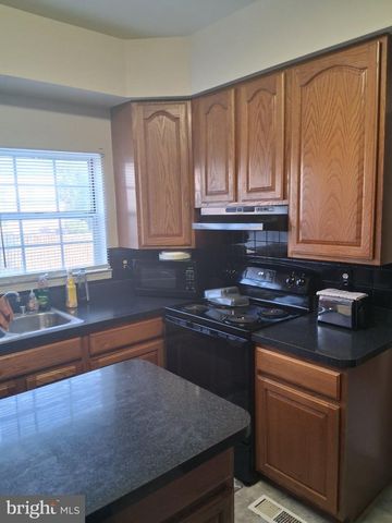10709 HEATHERLEIGH DR, Cheltenham, MD 20623