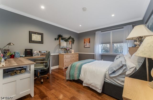 136 Powderhorn Dr, Lopatcong Twp., NJ 08865