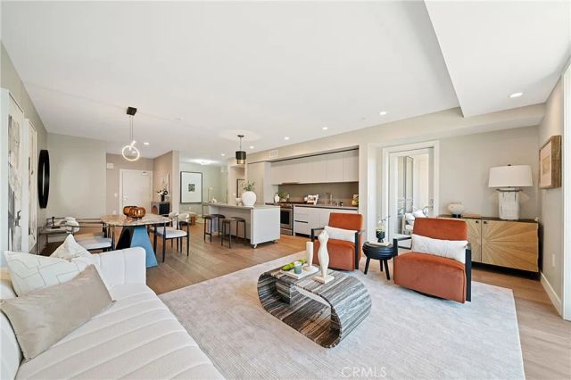 39 S Los Robles Avenue 6010, Pasadena, CA 91101