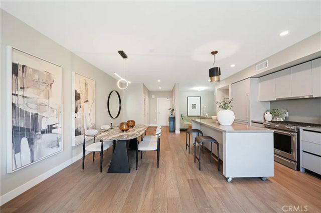 39 S Los Robles Avenue 6010, Pasadena, CA 91101