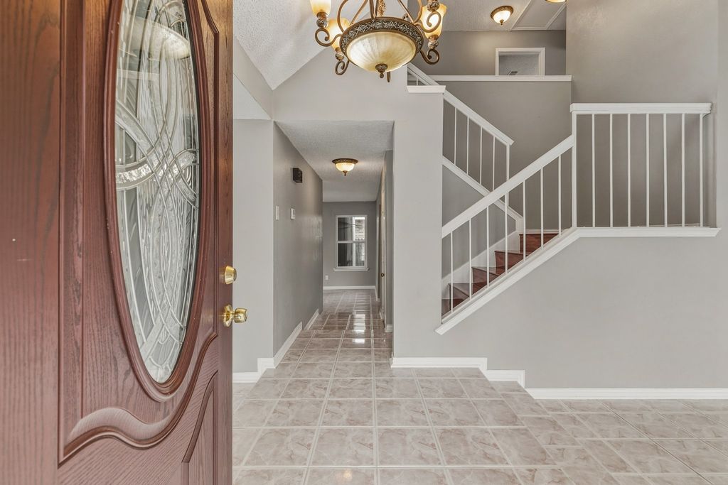 4357 Ashley Lane, Grand Prairie, TX 75052 — photo 5