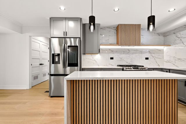 426 Argyll Lane, Schaumburg, IL 60194