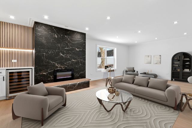 426 Argyll Lane, Schaumburg, IL 60194