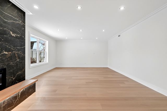 426 Argyll Lane, Schaumburg, IL 60194