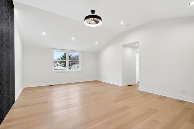 426 Argyll Lane, Schaumburg, IL 60194