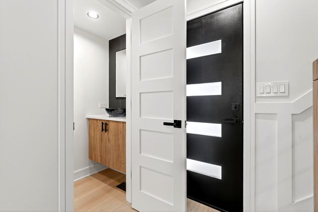 426 Argyll Lane, Schaumburg, IL 60194