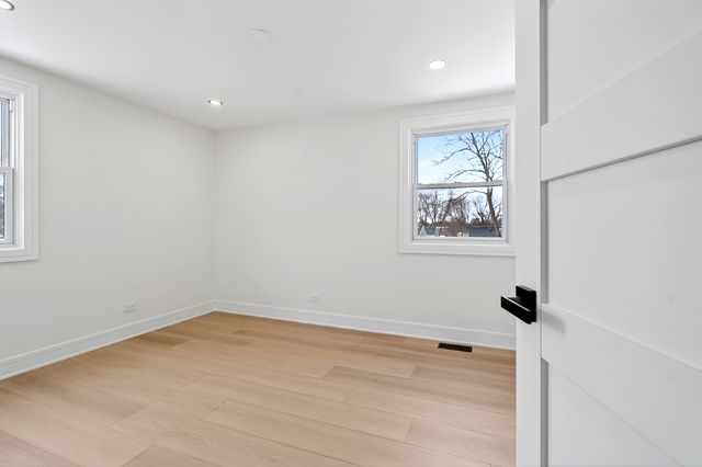 426 Argyll Lane, Schaumburg, IL 60194