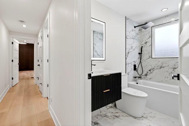 426 Argyll Lane, Schaumburg, IL 60194