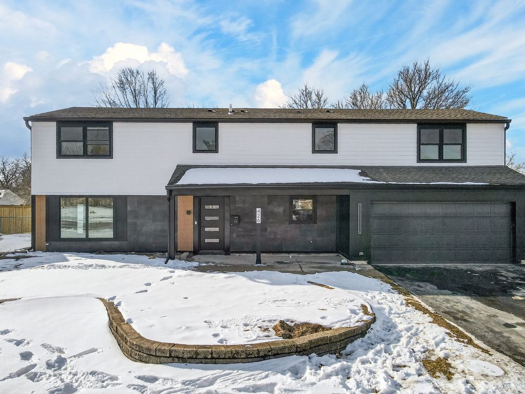 426 Argyll Lane, Schaumburg, IL 60194