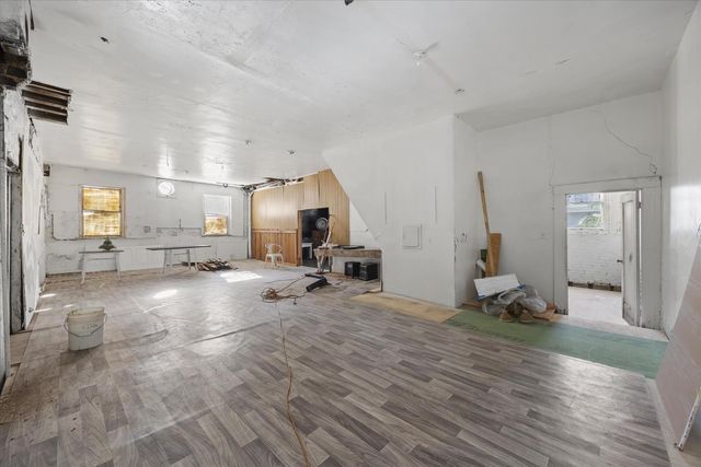 1913-1915 6th St, Sacramento, CA 95811