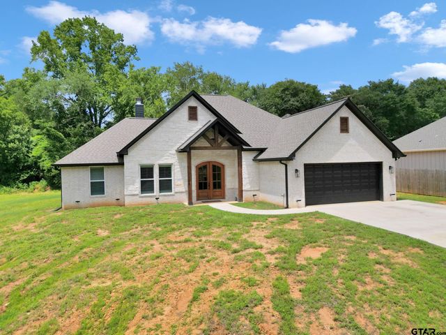 518 Johnson Rd., Winona, TX 75792