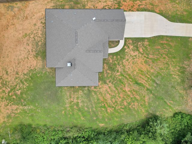 518 Johnson Rd., Winona, TX 75792