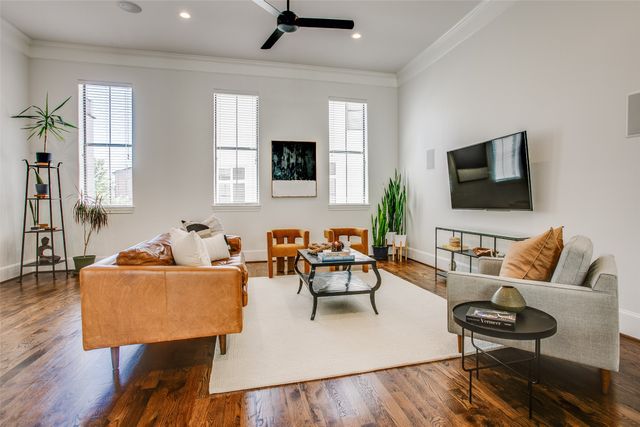 2123 Diversey Street, Dallas, TX 75201