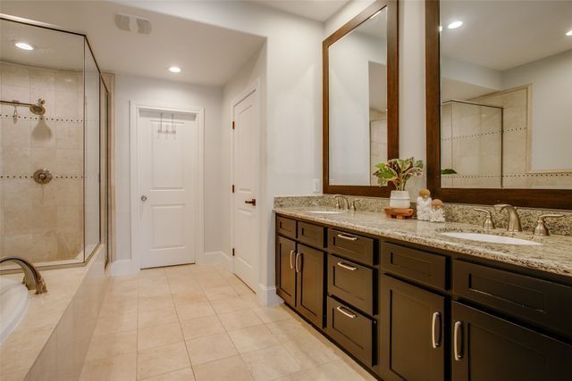 2123 Diversey Street, Dallas, TX 75201