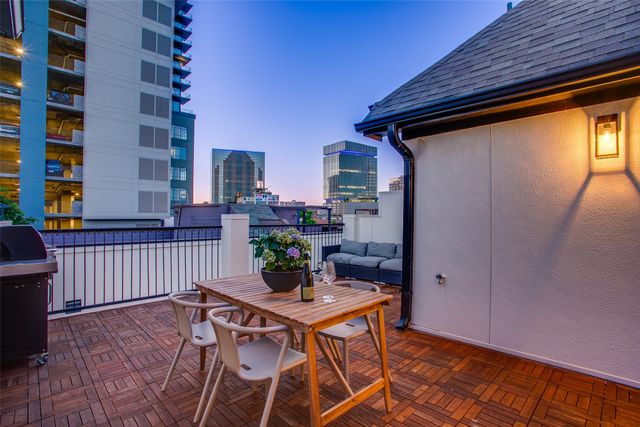 2123 Diversey Street, Dallas, TX 75201