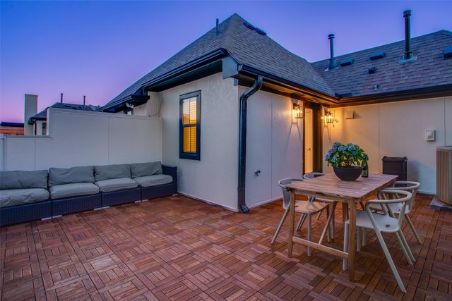 2123 Diversey Street, Dallas, TX 75201