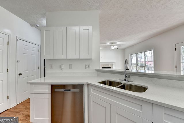 1607 Tunbridge Lane, Lawrenceville, GA 30043