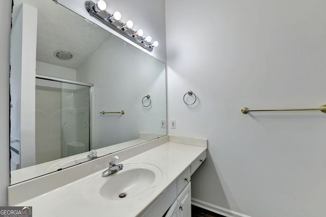 1607 Tunbridge Lane, Lawrenceville, GA 30043