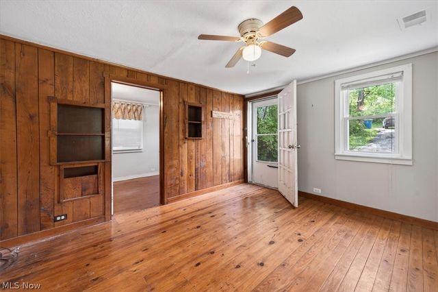 232 Chagrin Boulevard, Chagrin Falls, OH 44022
