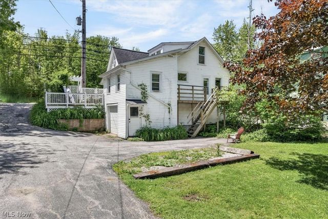 232 Chagrin Boulevard, Chagrin Falls, OH 44022