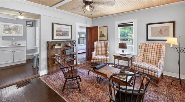 232 Chagrin Boulevard, Chagrin Falls, OH 44022