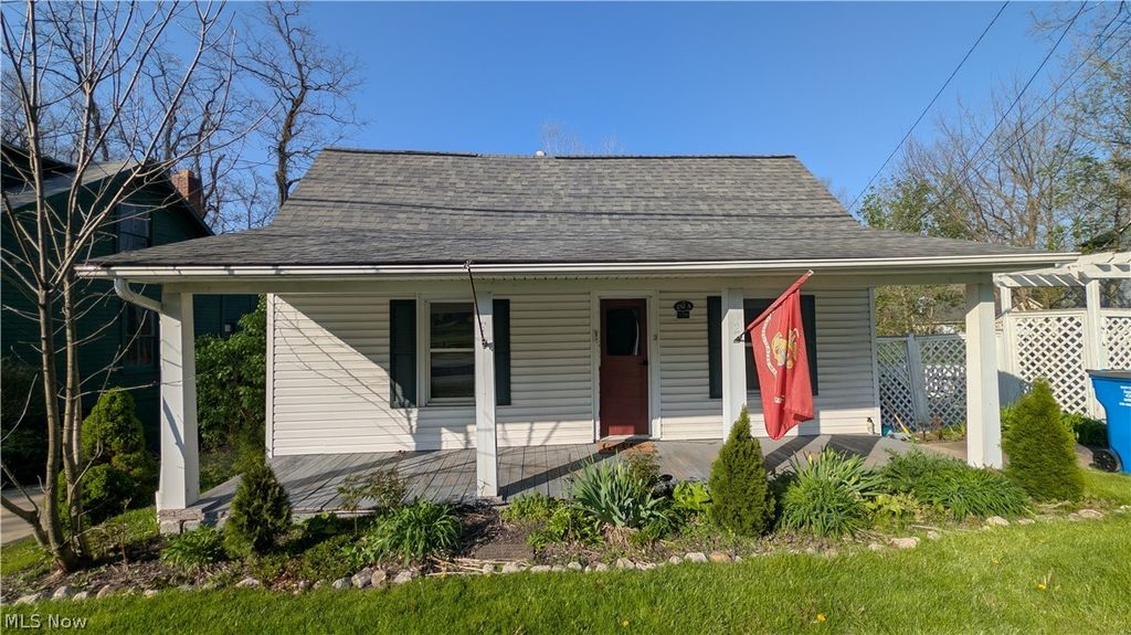 232 Chagrin Boulevard, Chagrin Falls, OH 44022