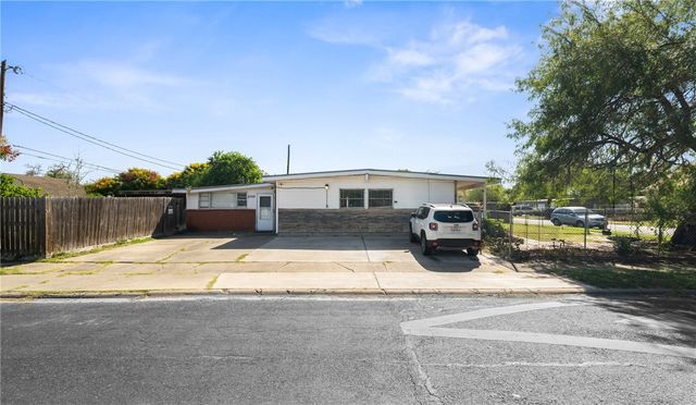 3702 Lincoln St, Corpus Christi, TX 78415
