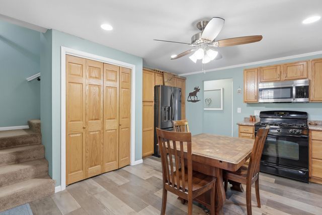 6400 Valley Drive, Bettendorf, IA 52722