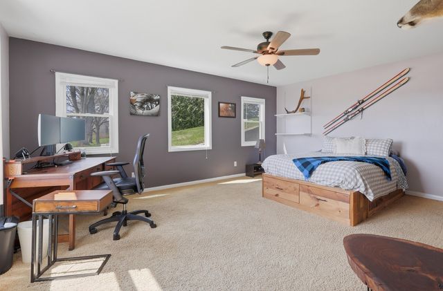 6400 Valley Drive, Bettendorf, IA 52722