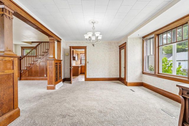 612 Western Avenue, Watertown, WI 53094