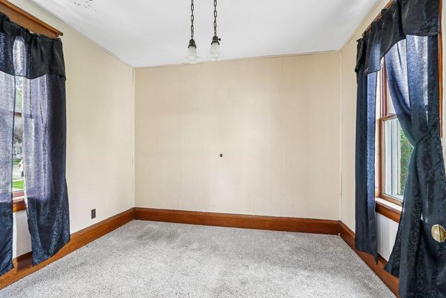 612 Western Avenue, Watertown, WI 53094