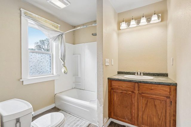 612 Western Avenue, Watertown, WI 53094