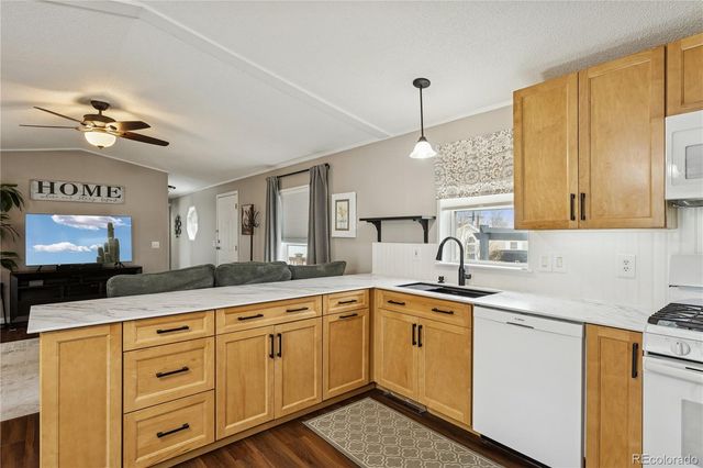 1540 E Street, Golden, CO 80401