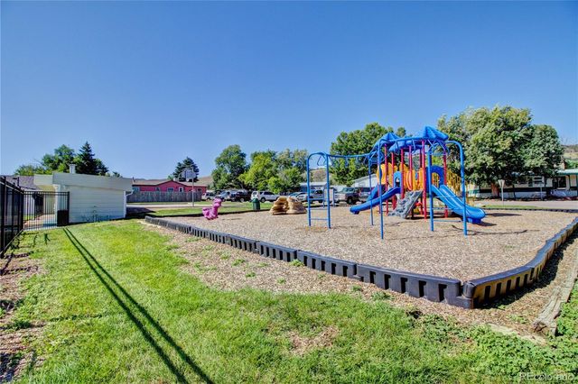 1540 E Street, Golden, CO 80401